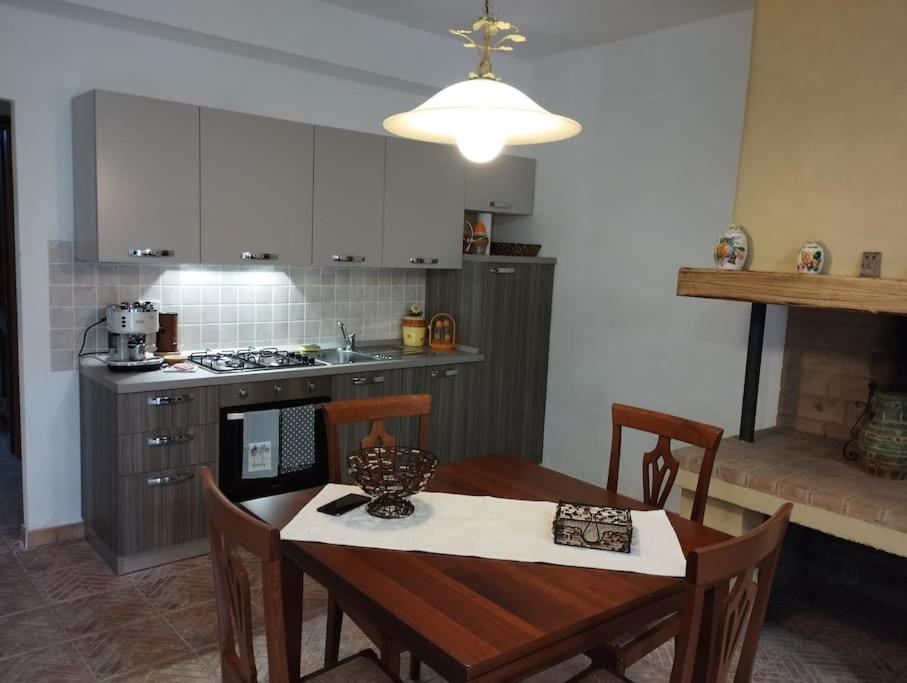 Villa Degli Ulivi Tivegna Bagian luar foto